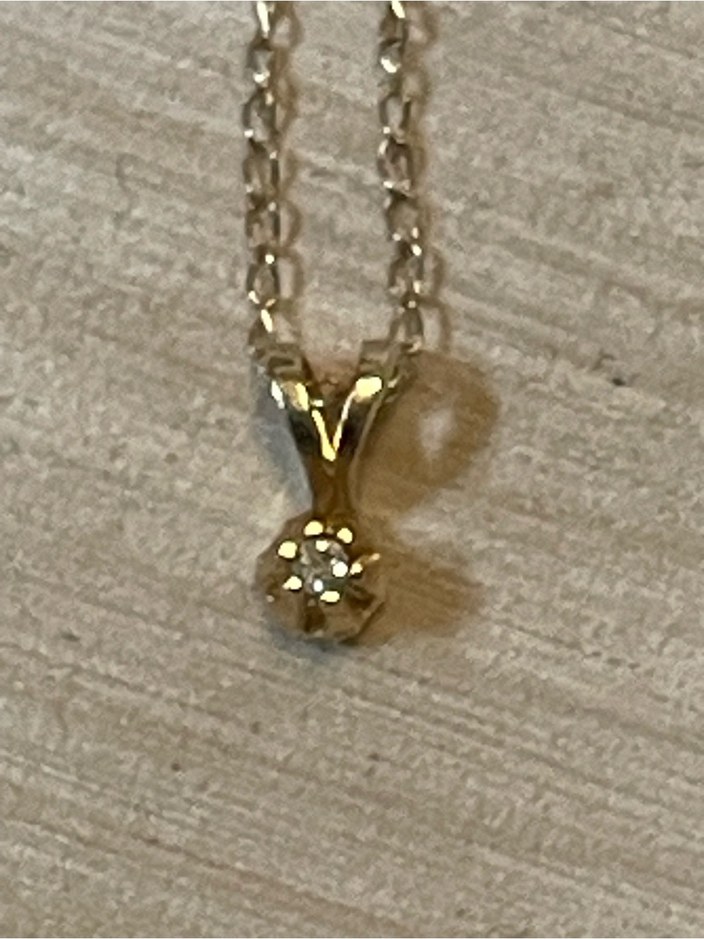 14k Gold Tiny .015ct Solitaire Pendant Necklace - Picture 3 of 7